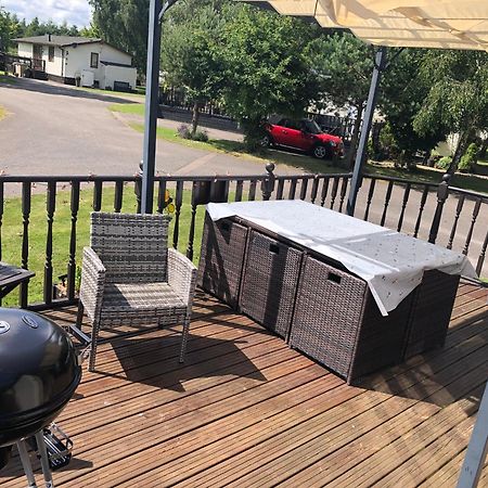 Bumblebee Lodge Tydd St. Giles Екстер'єр фото