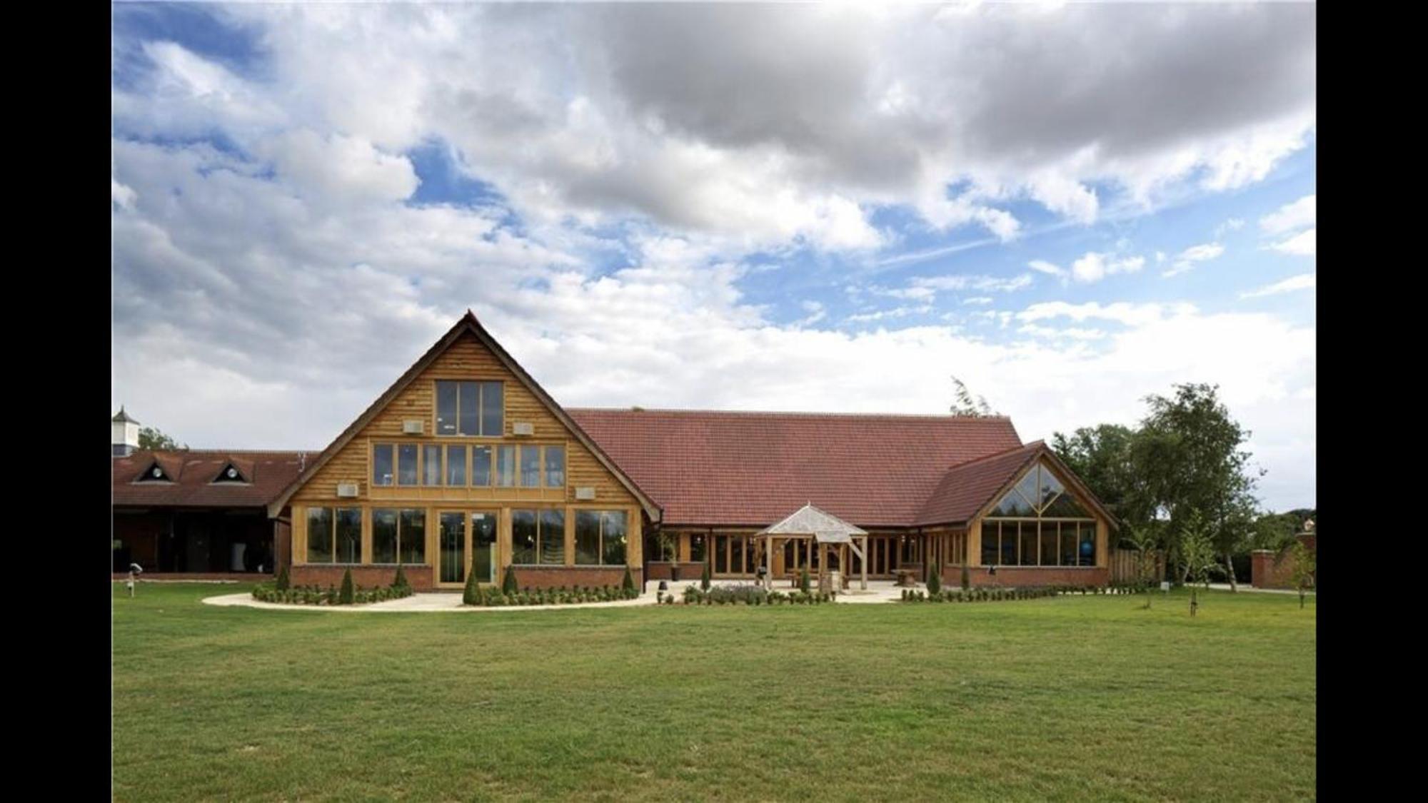 Bumblebee Lodge Tydd St. Giles Екстер'єр фото